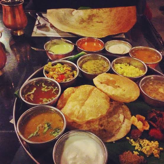 TOP 10 FAMOUS STREET FOOD OF DELHI DELHI FOOD